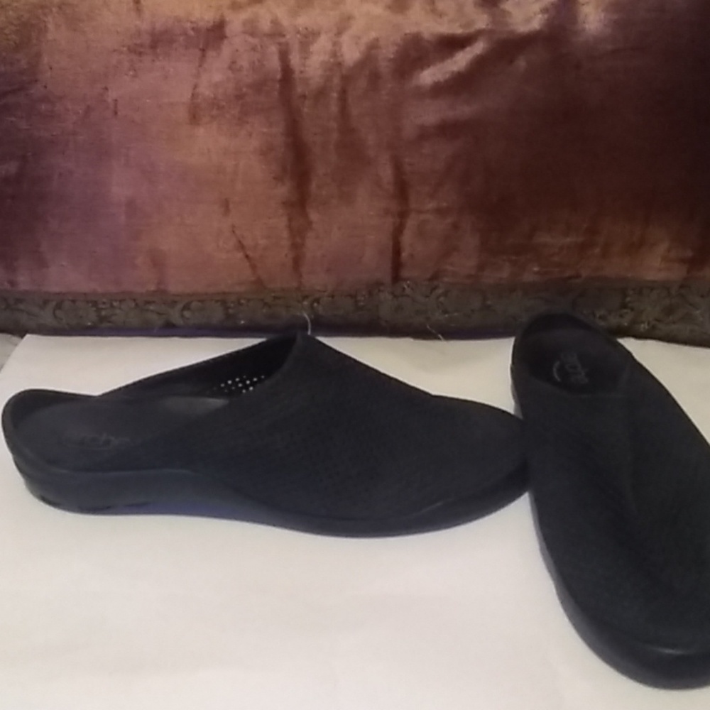 Arche Mules